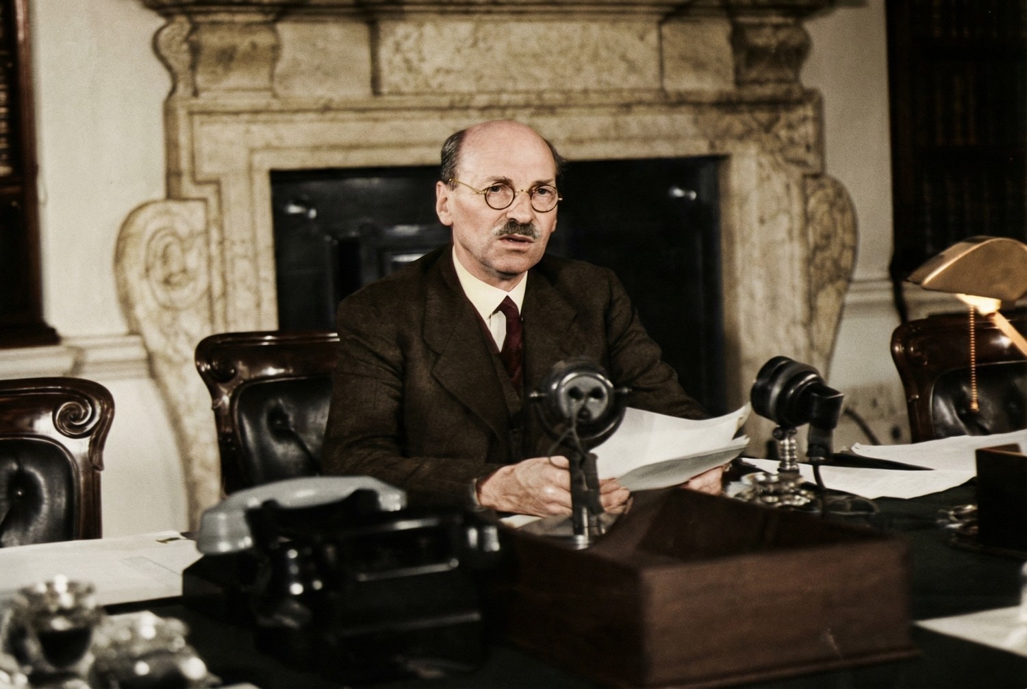 El Partido Laborista británico, contra el levantamiento de las sanciones a la Italia fascista