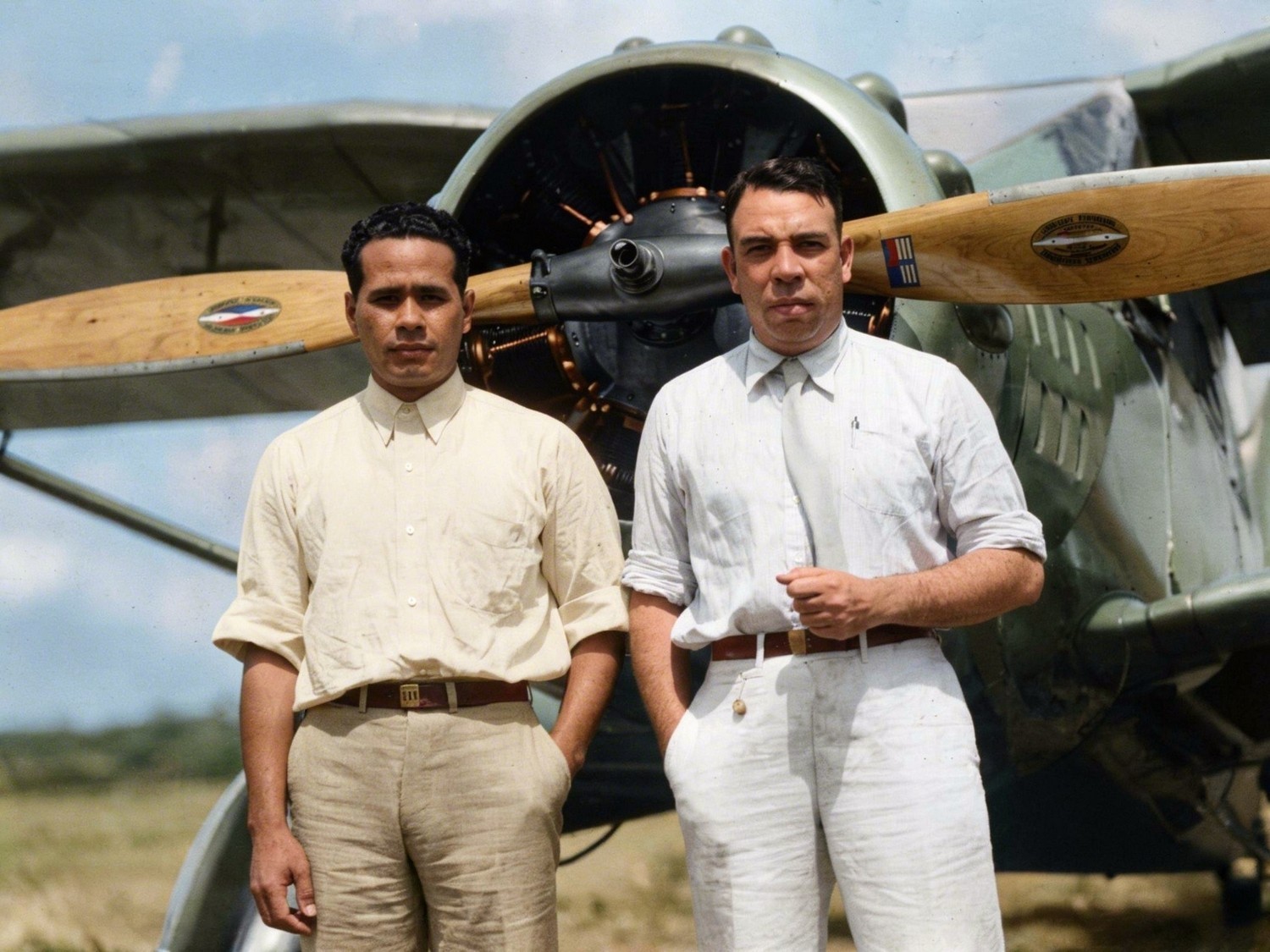 Los aviadores Arnaiz y Calvo, en la Sociedad Económica de Amigos del País de Madrid